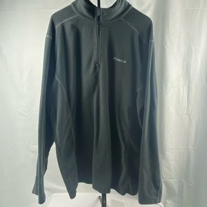 Mens Columbia pullover !